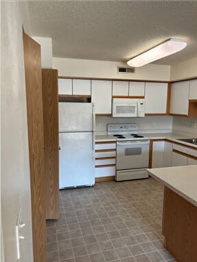 Foto del edificio - 2868 Coral Ct