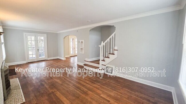 Building Photo - 5609 Harris Ave