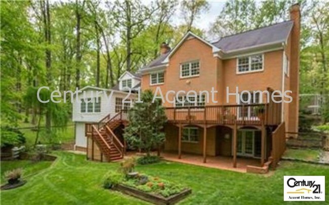 Building Photo - 7032 Arbor Ln