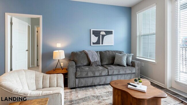 Building Photo - 5340 Periwinkle Hl Ave