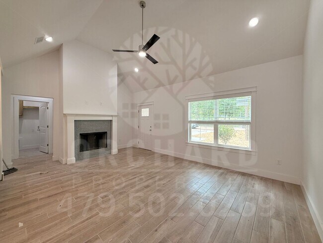 Foto del edificio - Bella Vista Single-Family Home- 2 Bed/ 2 Bath- Stunning Fernley Plan