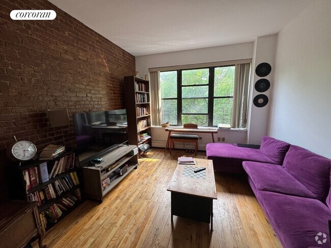 Building Photo - 417 W 146th St