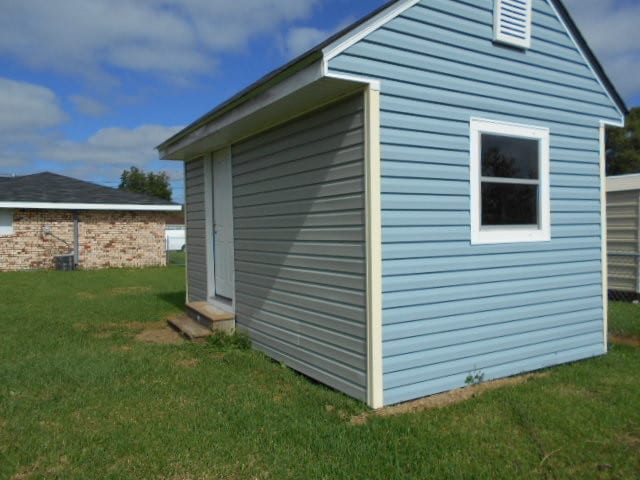 Shed - 105 Vista Dr