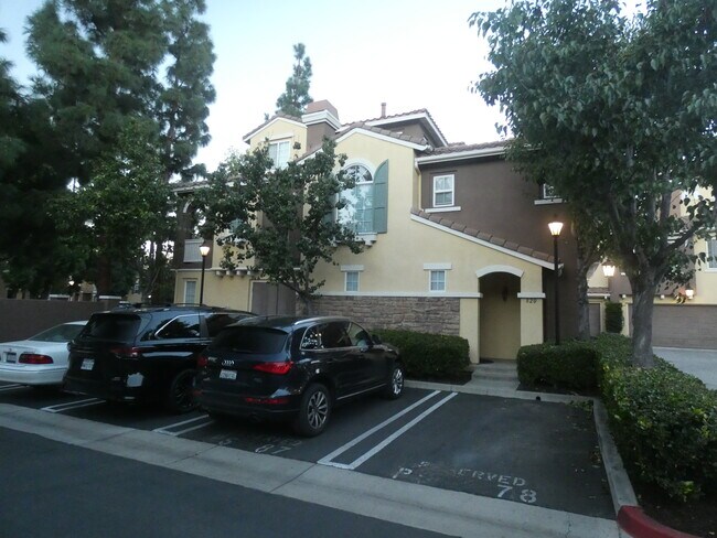Building Photo - 820 Timberwood