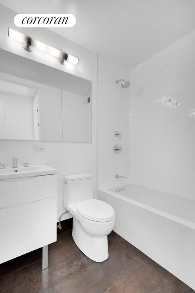 Foto del edificio - 130 W 79th St