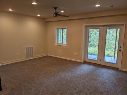 Foto del edificio - COMING SOON! Spacious 3BR Home featuring Hardwood Floors, Finished Basement & Custom Finishes — L...