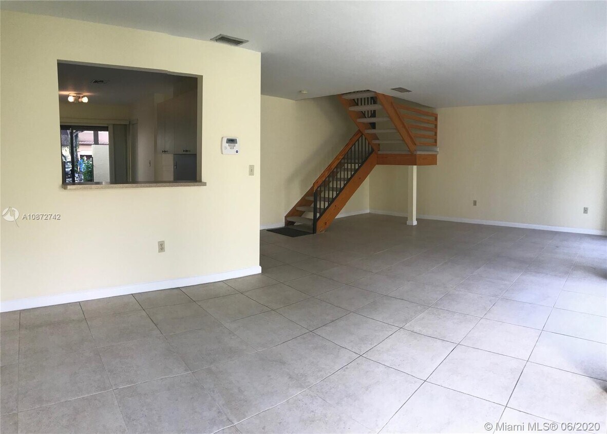 10019 Costa Del Sol Blvd, Doral, FL 33178 Townhome Rentals in Doral