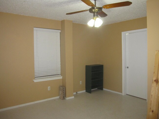 Foto del edificio - 710 Chautauqua Ave