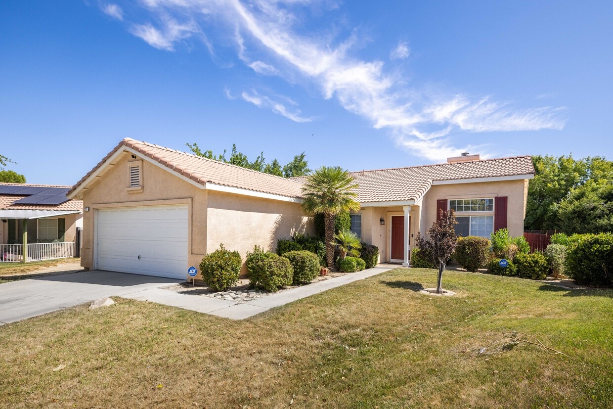 Primary Photo - 3317 Kega Ct