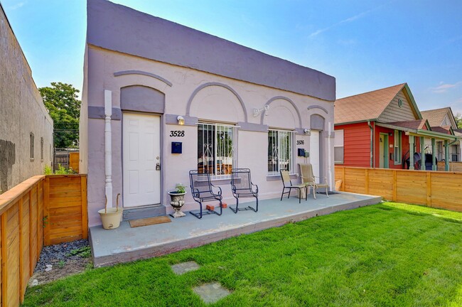Foto del edificio - 3526 N Marion St