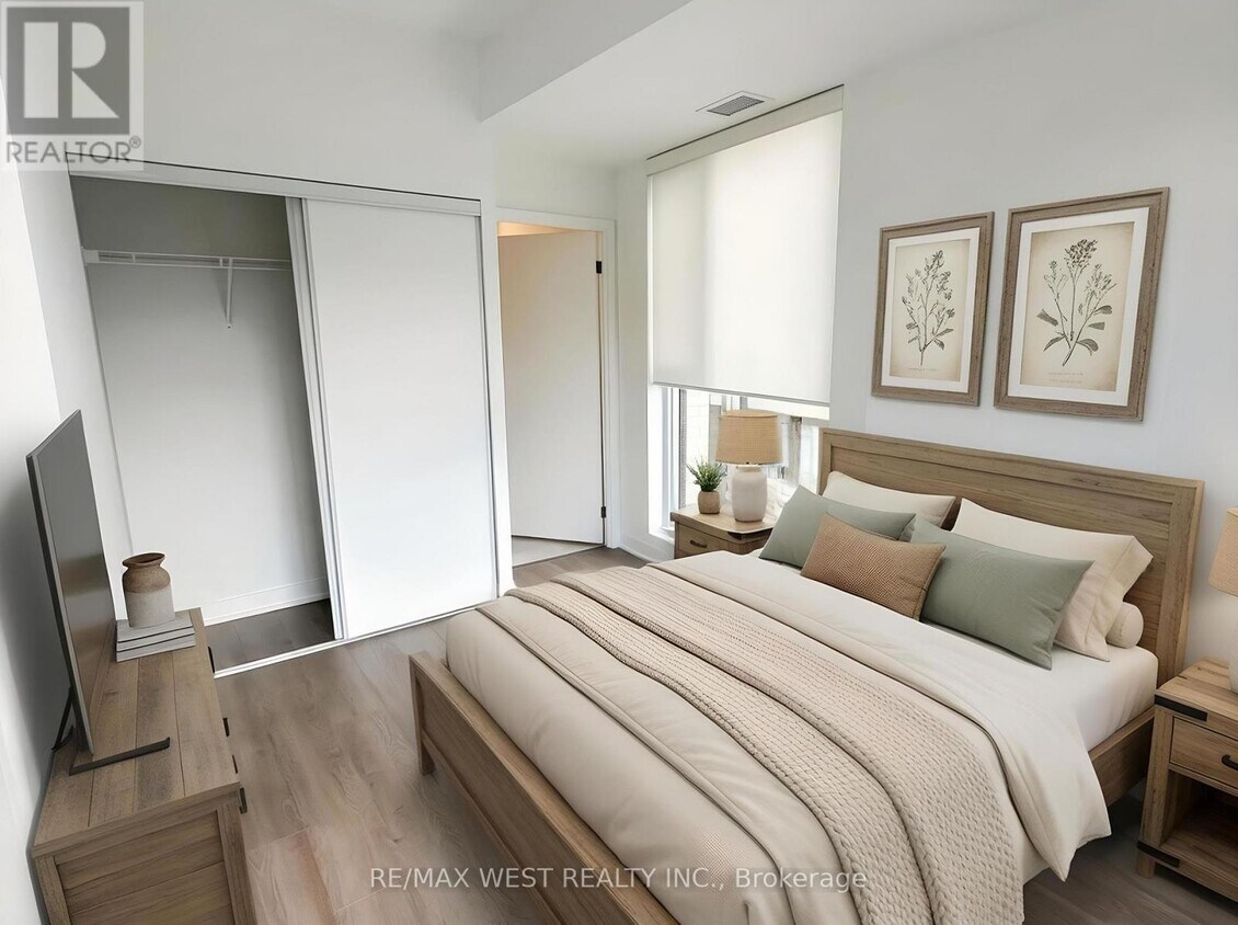 Photo du bâtiment - 1660 Bloor St W