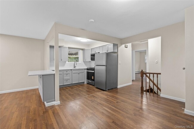Building Photo - 401 Olmstead Ave