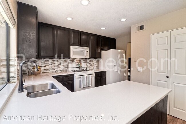 Foto del edificio - 3 br, 2.5 bath House - 11863 Glenhope Road