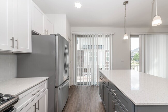 Foto del edificio - 21543 W Field Ct