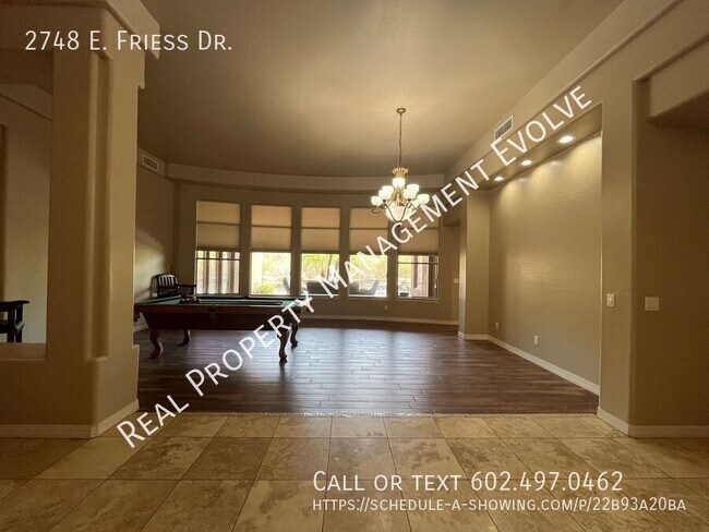 Building Photo - 2748 E Friess Dr