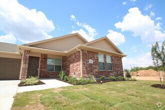 Building Photo - 1325-1329 White Sand Dr