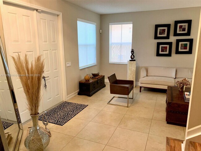 Foto del edificio - 1535 Sandpiper Cir