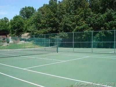 Foto del edificio - 21 Balance Rock Rd