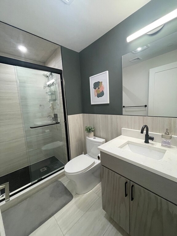 Building Photo - 432 Cherry St