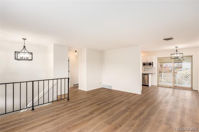 Foto del edificio - 3945 Hoyt Ct