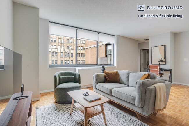 Building Photo - 151 E 31st St