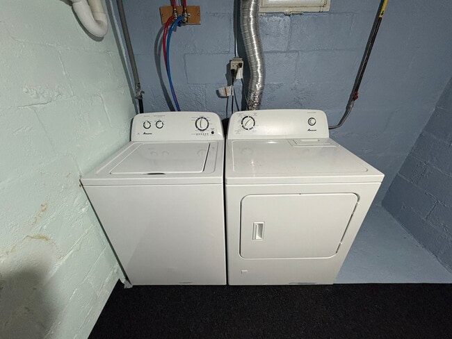 Foto del edificio - 1131 Smithtown Ave