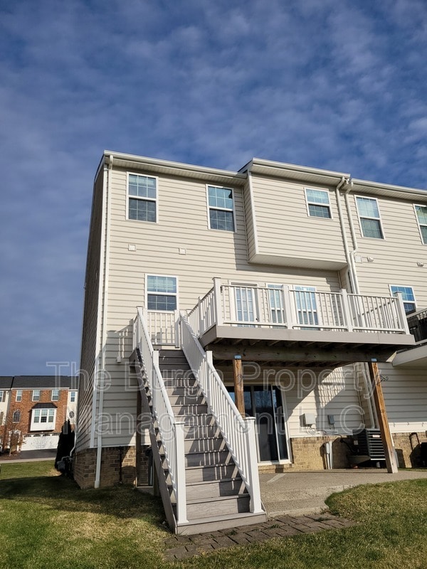 Building Photo - 335 Arrowwood Ln