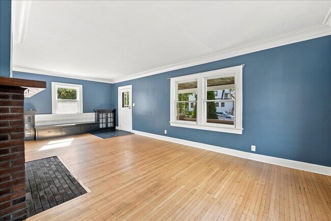 Foto del edificio - 5344 Lowell Ave