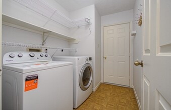 Building Photo - 11222 E Travelers Way Cir