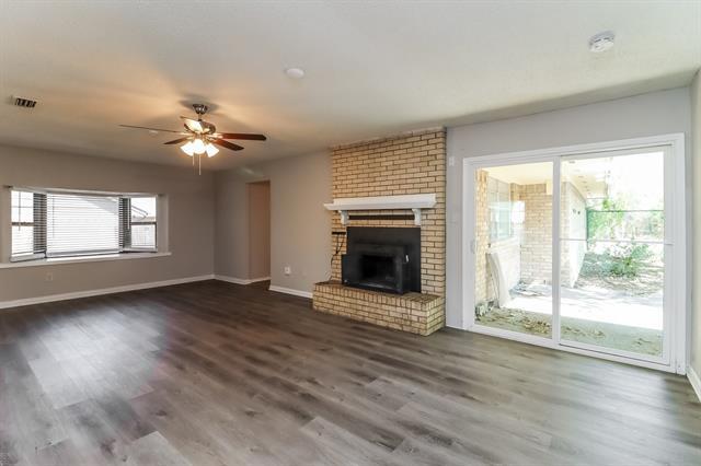 Building Photo - 413 Stoney Creek Dr