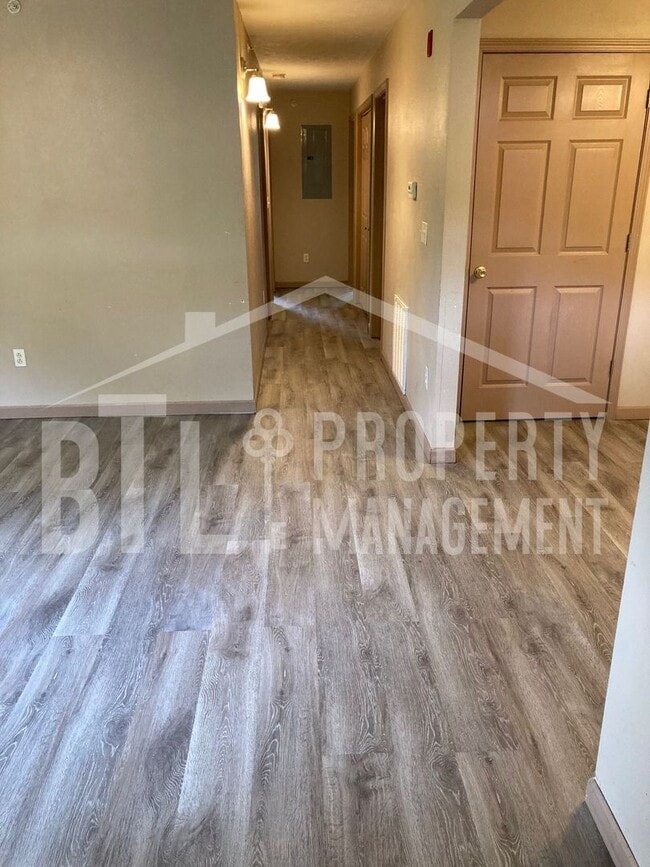 Building Photo - 2078 Bird Rd