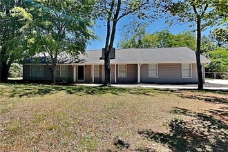 Building Photo - 1672 Johnston Trail NW