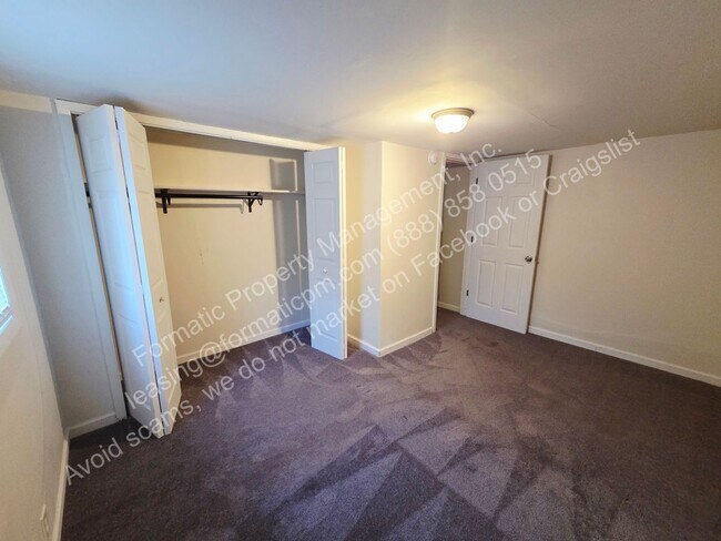 Foto del edificio - 694 W 8th St