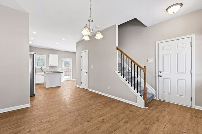 Foto del edificio - Modern 3BR/2.5BA Home with Open Layout – W...