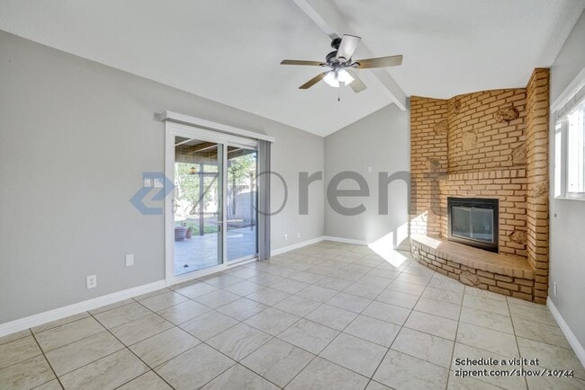 Building Photo - 16422 McRae Ave