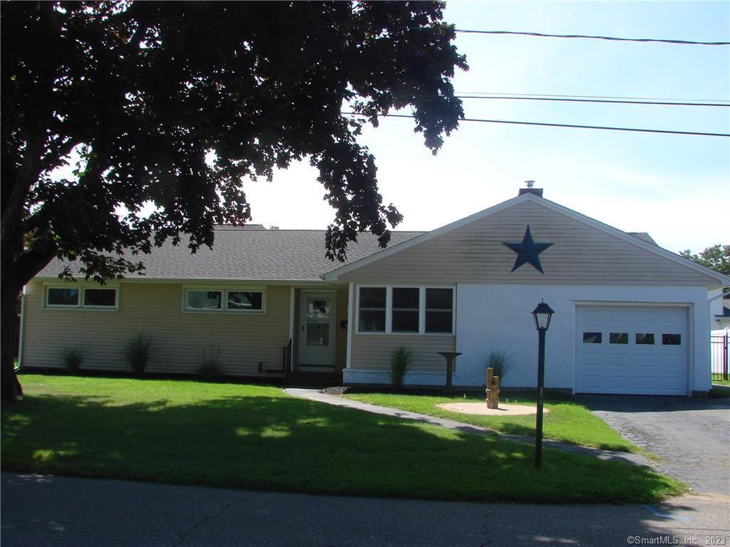 38 Pond Rd, Old Saybrook, CT 06475 House Rental in Old Saybrook, CT