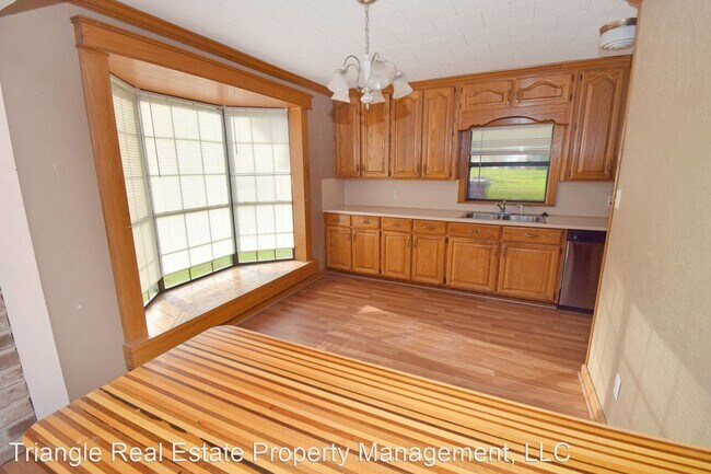Foto del edificio - 3 br, 2.5 bath House - 104 Laurel St