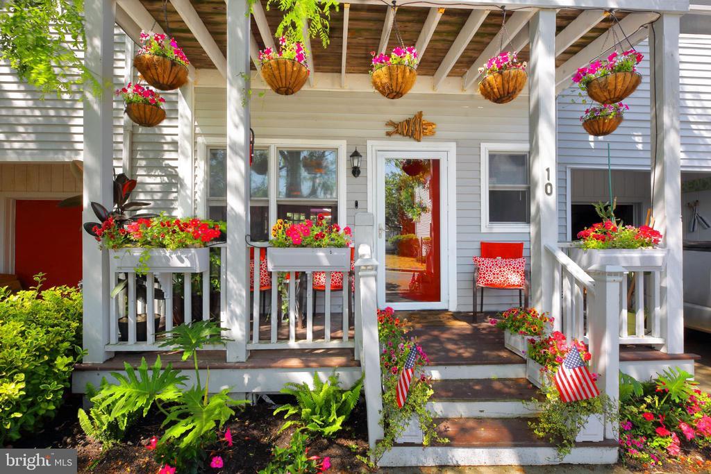 Foto principal - 10 Caravel Ct