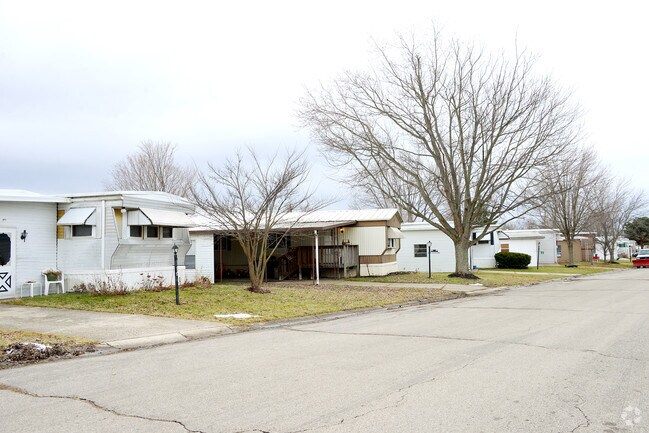 Building Photo - Brookside Village