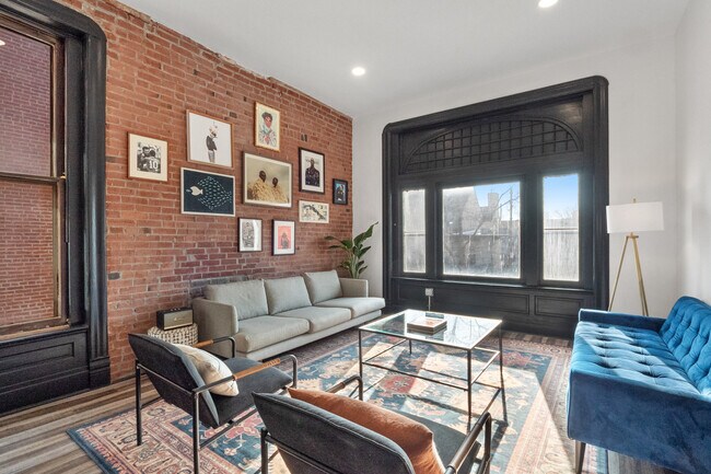 Foto del edificio - 4315 Delmar Blvd