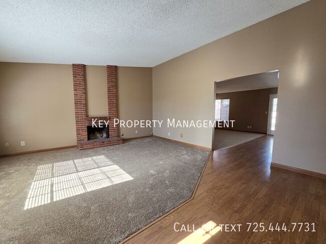 Building Photo - SINGLE STORY 3BR HOME NEAR 95/CHEYENNE