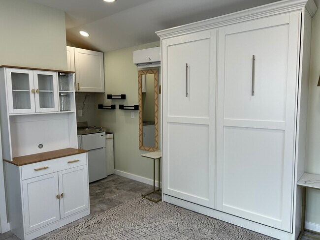 Foto del edificio - 3909 E Wethersfield Rd
