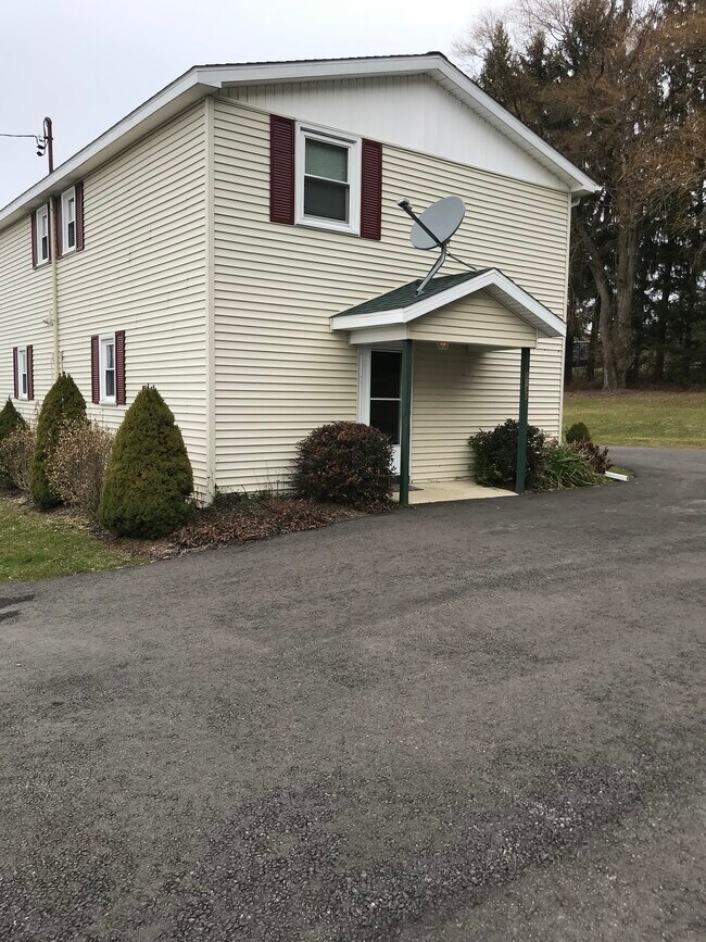 Foto del edificio - 2130 Hare Rd