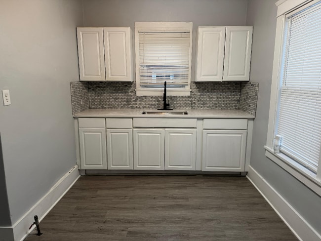 Building Photo - 19901 Naumann Ave