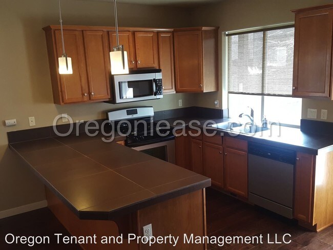 Foto del edificio - 21331 NE Brooklyn Pl