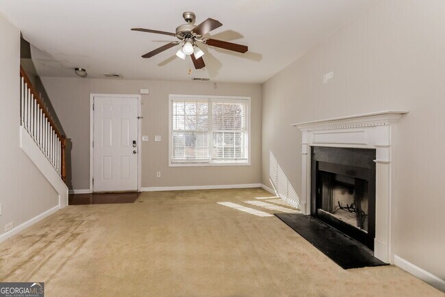 Building Photo - 848 Betsy Ross Trail