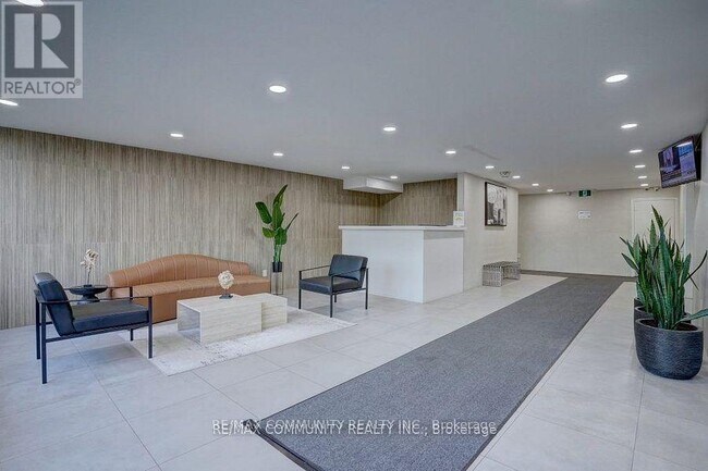 Photo du bâtiment - 100 Echo Point