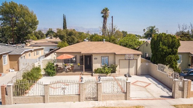 Foto principal - 7914 Agnes Ave