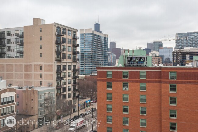 Foto del edificio - 50 E 16th St
