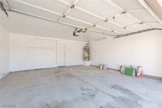 Building Photo - 8348 Granite Peak Ct